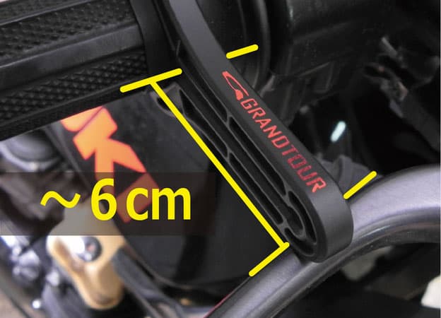GRANDTOUR アクセレーターロックシステム｜グリップからブレーキレバーまでの間隔が6cm以内