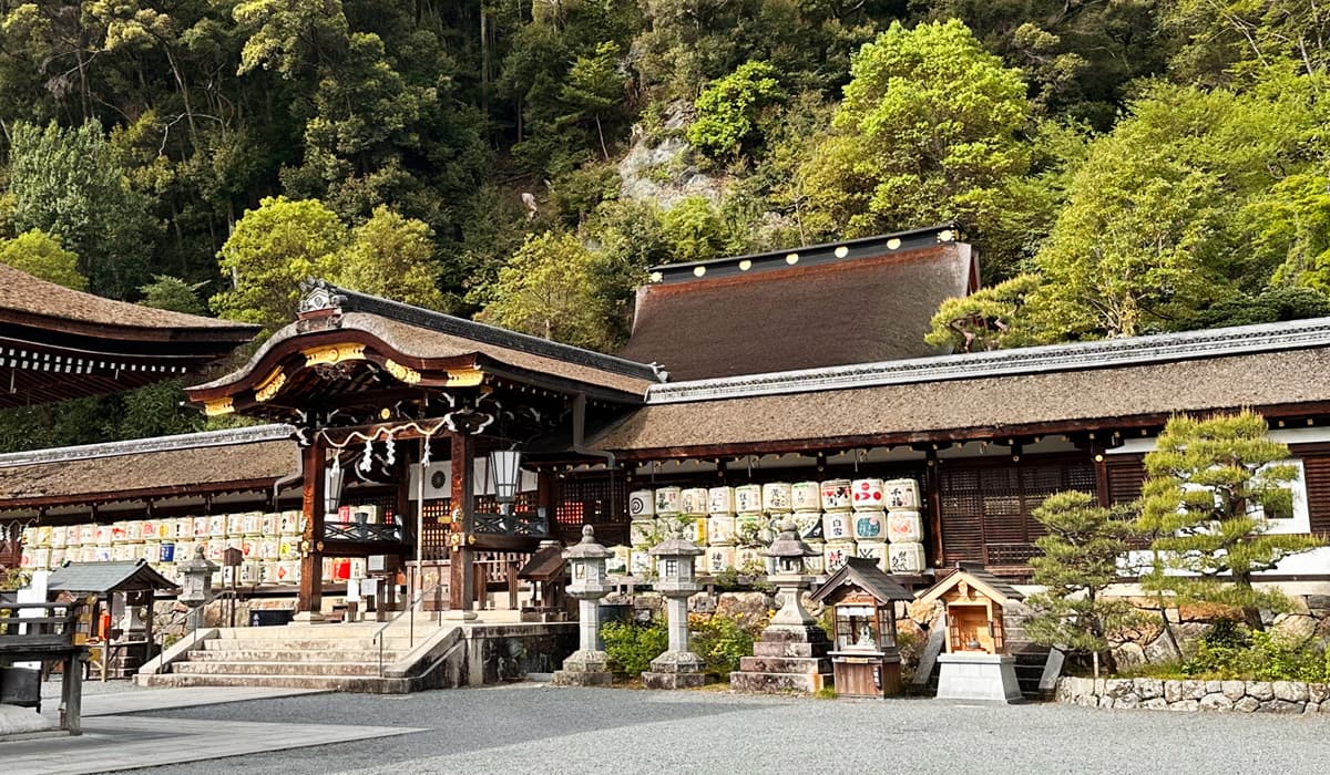 松尾大社は酒造りの神様として全国から信仰を集めている