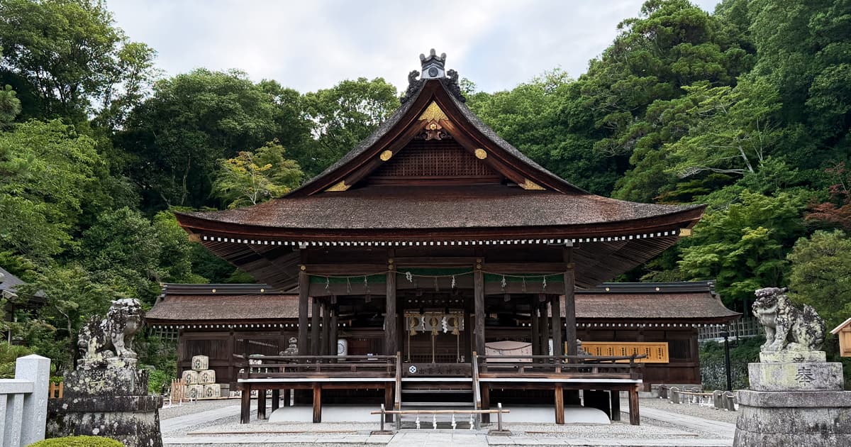 出雲大神宮は強いパワースポットとしても人気で、「日本一の縁結び」として知られています
