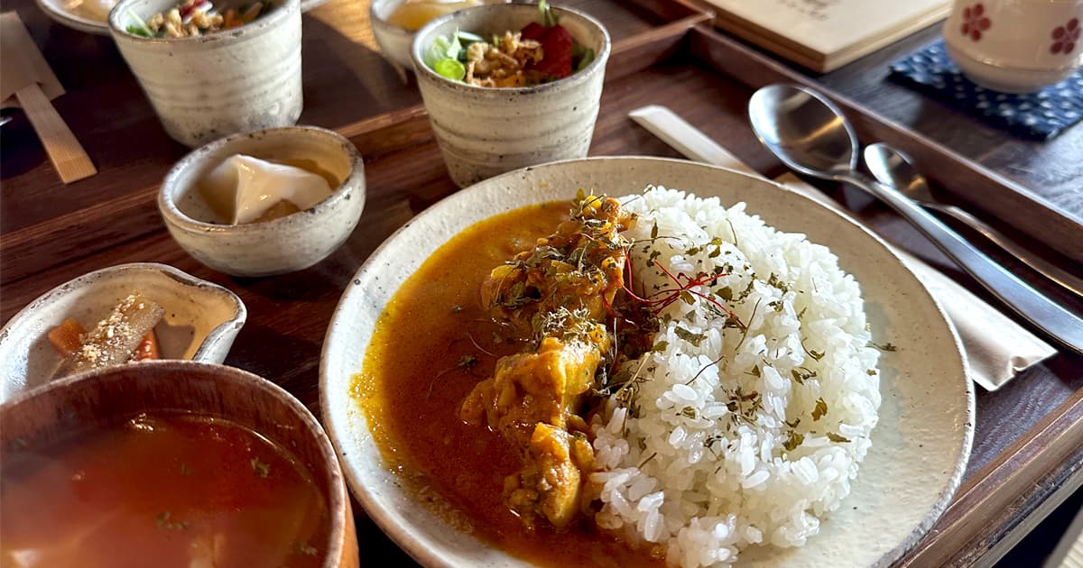 すごく美味しい昼食が食べられるくにす食堂