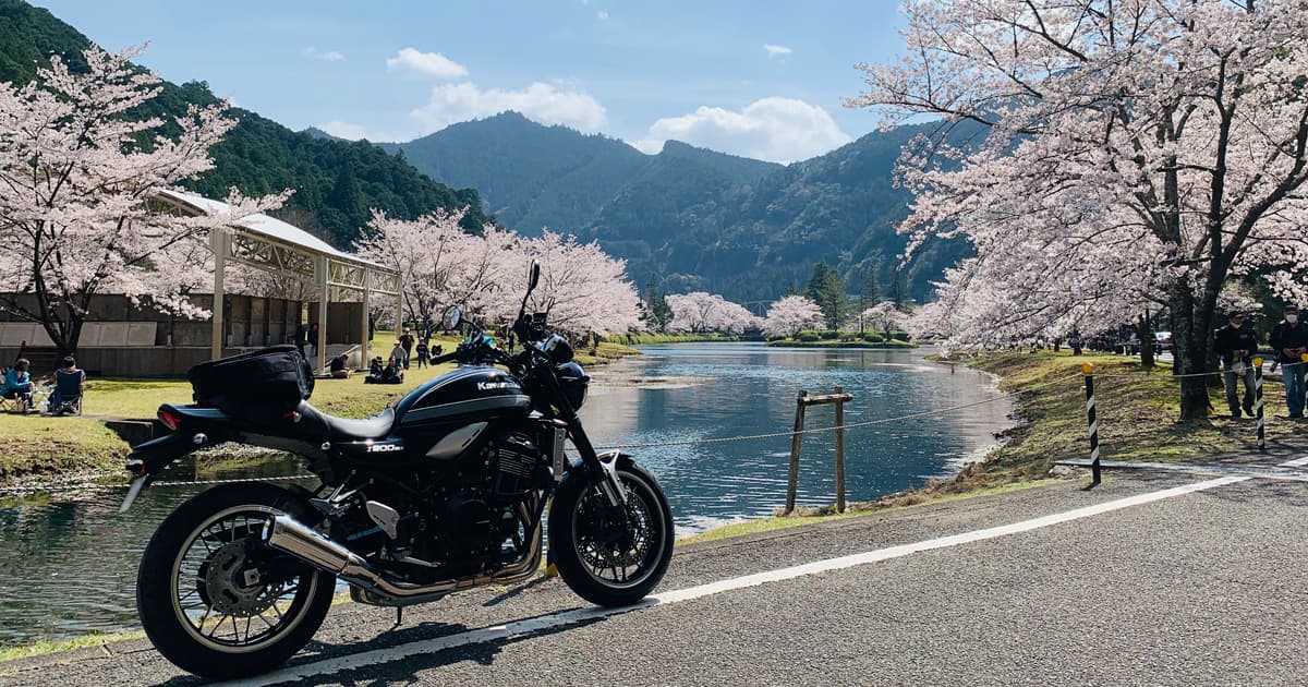 下北山スポーツ公園｜バイクの映え写真が撮れる